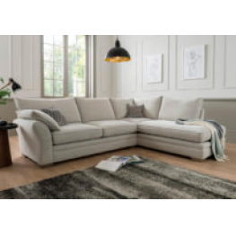 Whitemeadow Sadler Sofa 